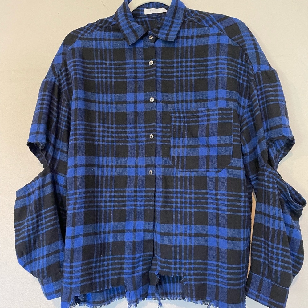 CLOSING SALE! Lush Top Elbow Cutout Distressed Plaid Flannel